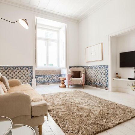 Baixa Tile Blue Two-Bedroom Apartment - By Lu Holidays Lisbon Bagian luar foto