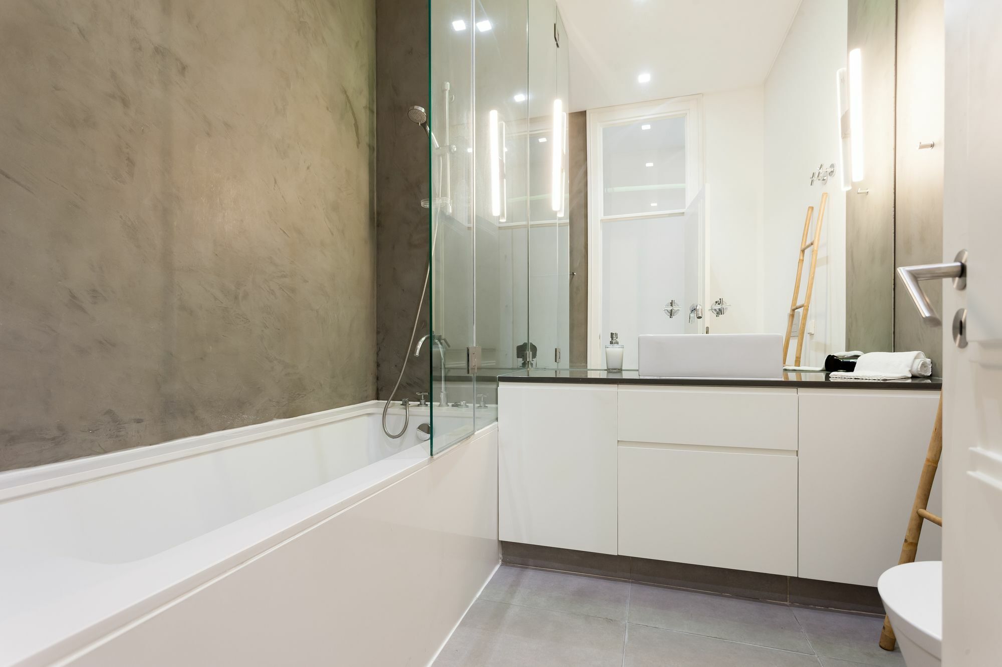Baixa Tile Blue Two-Bedroom Apartment - By Lu Holidays Lisbon Bagian luar foto
