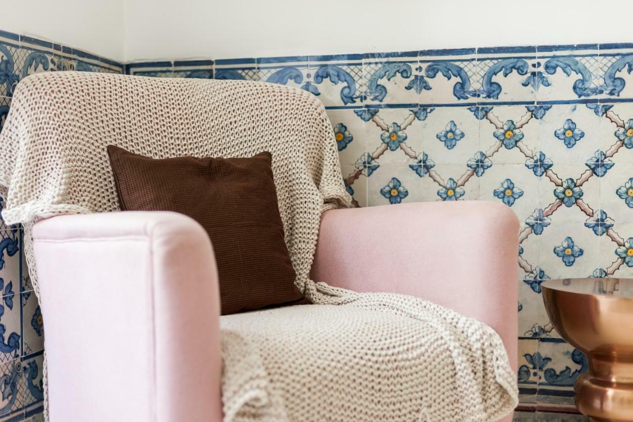 Baixa Tile Blue Two-Bedroom Apartment - By Lu Holidays Lisbon Bagian luar foto